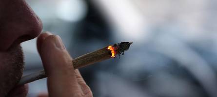 22-jähriger Autofahrer ist unter Drogeneinfluss in Lechhausen unterwegs