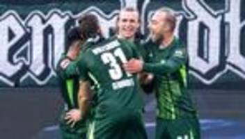 Fußball-Bundesliga: Wolfsburg wirbelt: Gladbacher Höhenflug gestoppt