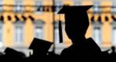 Wissenschaft: Bald können mehr Hochschulen Doktortitel vergeben