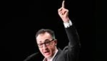 Grünen-Parteitag in Baden-Württemberg: Cem Özedmir wirft CDU wegen Schulden Wortbruch vor