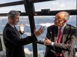 nach der klatsche für söder: jetzt live: kanzler merz spricht auf dem csu-parteitag