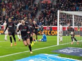 stimmungsboykott im stadion: leverkusen gewinnt derby nach kölner eklat um nacktkontrollen