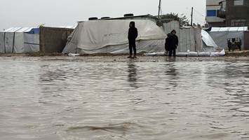 Flut im Gazastreifen: Dauerregen und Kälte verschärfen das Leid