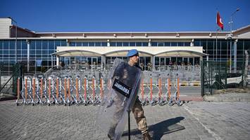 Platz für 555 Angeklagte: Oppositionelle fürchten Erdogans XXL-Gerichtssaal