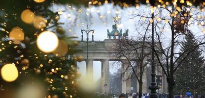 berlin verpasst wohl marke von 30 millionen Übernachtungen