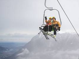 Auf die Piste : Skiurlaub planen: Tipps für Kurzfristige und Sparfüchse