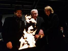 chanukka am brandenburger tor: berliner rabbiner erinnert an in sydney getöteten freund