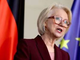 sichert keine industriejobs: topökonomen verurteilen aus des verbrenner-aus