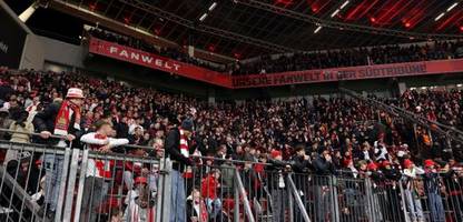 1. fc köln-fans boykottieren derby gegen leverkusen wegen angeblicher nacktkontrollen