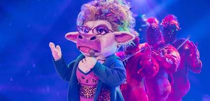 »the masked singer« bei prosieben: kuh »muuhnika« - aka meltem kaptan - gewinnt das finale