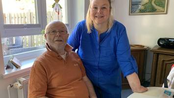 kleine gesten, große wirkung: was diese demenz-wg anders macht