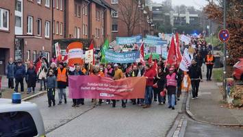 krankenhaus geesthacht: 1500 menschen demonstrieren für den erhalt