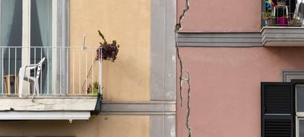 tanz zwischen den vulkanen: rund um neapel wächst die angst vor einem großen erdbeben