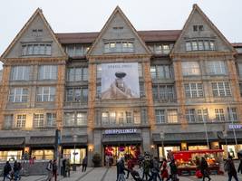 einkaufstour in der münchner innenstadt: scheuer investor zahlt 380 millionen euro für oberpollinger-gebäude