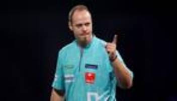 Turnier in London: Nach fünf Jahren: Hopp gelingt Comeback bei der Darts-WM