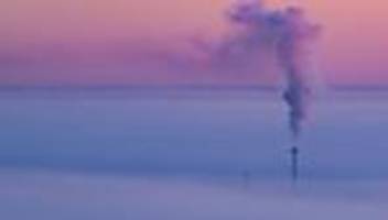 emissionen: deutsche unternehmen investieren laut kfw weniger in klimaschutz