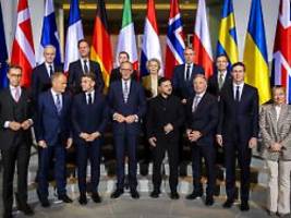 Europäer bieten Kiew Truppe an: In Berlin kippt die Stimmung - zu Putins Nachteil