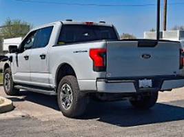 milliarden-abschreibung geplant: ford tritt beim elektroautogeschäft voll auf die bremse