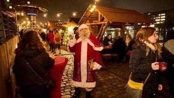 „All inclusive“-Weihnachtsmarkt 2025 an der Spree: Die Infos