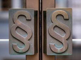 Sachsen: Wie bleibt die Justiz frei von Verfassungsfeinden?