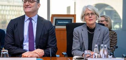 Corona-Maskenaffäre: Enquete-Kommission diskutiert Maskendeals von Jens Spahn