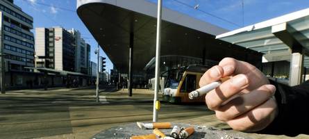 Stadtwerke wollen Rauchverbot am Kö wieder verstärkt überwachen