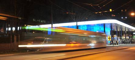 „Vergessen die Lebensgefahr“: Wie junge Straßenbahn-Surfer ihr Leben riskieren