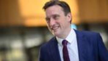 landtag: halbe sachen und lies-löcher: cdu kritisiert rot-grün