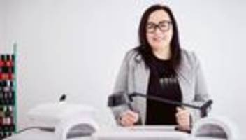 nagelstudio in wilhelmsburg: ich wollte endlich frei sein und eigene entscheidungen treffen