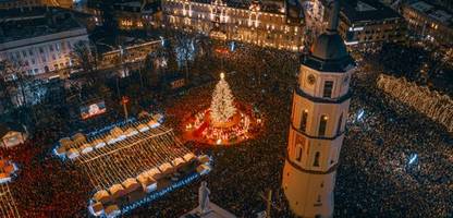 städtereise vilnius, litauen: die weihnachtshauptstadt am rande der eu