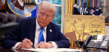 Donald Trump: Hat der US-Präsident mit seiner »Gold Card« zu viel versprochen?