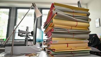 Aktenberge wachsen bei der Staatsanwaltschaft Hamburg wie nirgendwo sonst