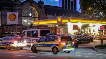 dienstwaffe aus auto von polizisten gestohlen – jetzt beginnt der prozess