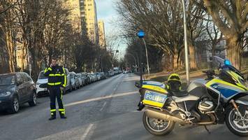 zwangsräumung in hamburg eskaliert – mann mit feuerzeug sorgt für großeinsatz