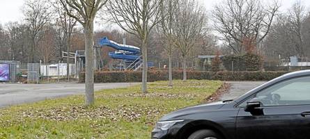 Stadt stoppt Pläne für Solar-Dach über Bärenkellerbad-Parkplatz