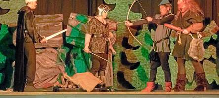 Theaterjugend des TSV Firnhaberau präsentiert das Weihnachtsmärchen Robin Hood
