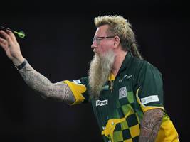 sport-großveranstaltungen: die darts-wm ist ein aufgeblähtes event, das dem sport schadet