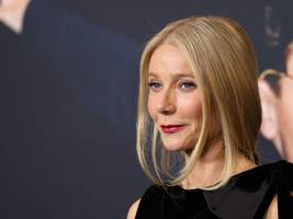 leute: bei der sexszene bitte die augen zuhalten!