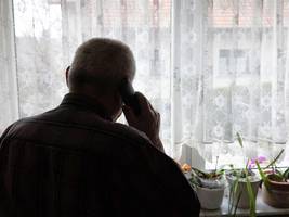 Millionenschaden durch Schockanrufe: Wie die Telefon-Mafia Geschäfte mit der Angst macht