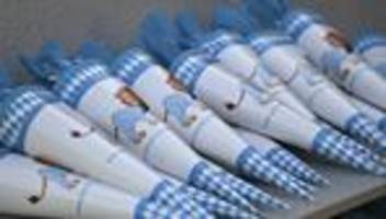 hymnenpflicht an schulen: gott mit uns