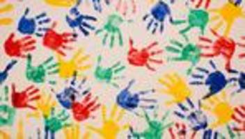 kinder: neue ausbildung zur sozialpädagogischen assistenz in kitas