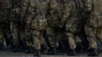 Verteidigung: Haushaltsausschuss berät über Milliardenausgaben für Rüstungsprojekte