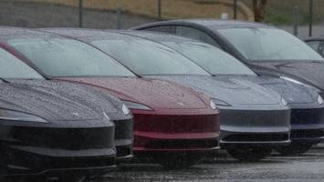 Ärger für Elon Musk: Tesla droht Verkaufsstopp in Kalifornien