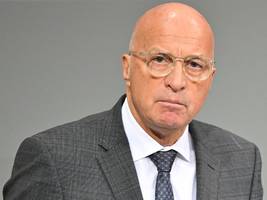 Streit über Wehrpflicht: Kritik an Höcke bringt AfD-Abgeordneten in Bedrängnis