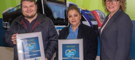 Immer ein gutes Wort: Warum Fahrgäste diese beiden Busfahrer so gern mögen