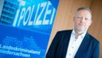 Gefahren im Netz: LKA will junge Menschen vor Radikalisierung im Netz schützen