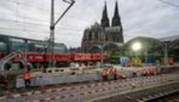 Stellwerk-Start verschoben: Neue Sperrung des Kölner Hauptbahnhofs erst 2027
