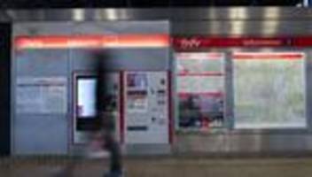 verkehr: deutschlandticket für hamburger ab 67 jahren ab mai