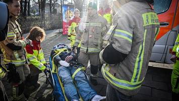 Böllern an Silvester: Was Kinder (und Eltern) wissen müssen