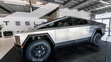 Erster Cybertruck in Berlin? Video zeigt Musk-Panzer in Wilmersdorf